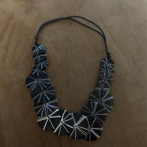 EUC black statement necklace